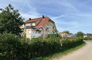 Doppelhaushälfte kaufen in 96274 Itzgrund, Schöne DHH am Ortsrand mit unverbautem Blick // 147qm Wohnfläche / 7 Zimmer / Einziehen & Wohlfühlen