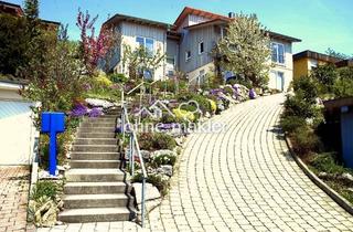 Haus kaufen in 75397 Simmozheim, Zweifamilienhaus in bester Südhanglage - direkt am Naturschutzgebiet