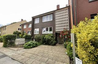 Wohnung mieten in Osterfeldstraße 13, 45886 Ückendorf, Erstbezug nach Sanierung: 3,5-Zi.-Wohnung mit Loggia, Garten und Garage