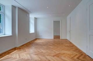 Wohnung mieten in Rumfordstraße 31, 80469 Ludwigsvorstadt-Isarvorstadt, Eleganz trifft Moderne – Stilvolle 2-Zi.-Altbauwohnung mit großzügiger Terrasse im Herzen Münchens!