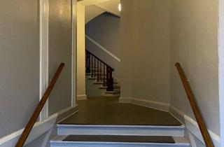 Wohnung mieten in Ernststraße 33, 13509 Wittenau, 2-Zimmer-Wohnung mit Einbauküche, Abgezogenen Dielen, Balkon und Stuck