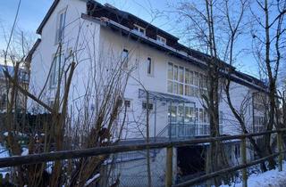 Wohnung mieten in Waldstraße 29, 82049 Pullach, Schönes 1-Zi.-App. (München-nah) mit EBK, Terrasse/Garten, Keller, TG-+Außenstellplatz