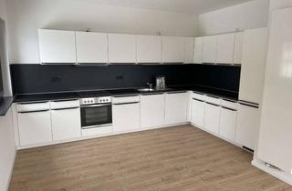 Wohnung mieten in Schönhander Straße 27, 95676 Wiesau, 5-Zimmer-Wohnung mit Einbauküche in Wiesau