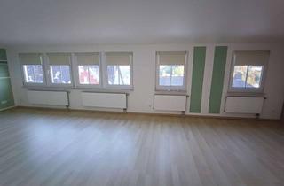 Wohnung mieten in Schloßstraße 22, 55743 Idar-Oberstein, Helle 3 Zimmer Wohnung in Idar-Oberstein