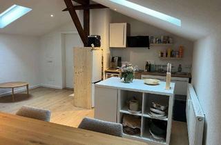 Wohnung mieten in Sonnenhalde 18, 78098 Triberg, Moderne 2-Zimmer-Dachgeschosswohnung