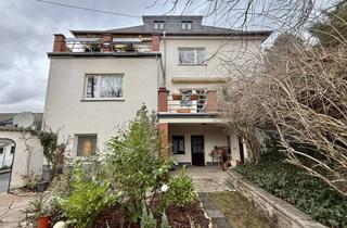 Haus kaufen in 56076 Pfaffendorf, Lebensqualität in bester Lage: 3 FH mit 9,5 Zimmern in Koblenz-Pfaffendorf mit Rheinblick
