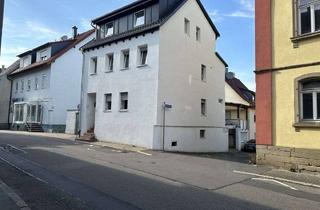 Haus kaufen in 74915 Waibstadt, ++vermietetes Zweifamilienhaus mit ca. 6 % Rendite! ++