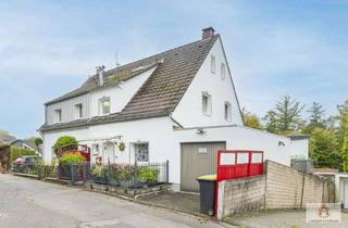 Einfamilienhaus kaufen in 42859 Remscheid, Einfamilienhaus mit Garage, großem Garten & ausgebautem Dachstudio