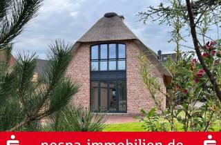 Doppelhaushälfte kaufen in 25826 Sankt Peter-Ording, Modernes Wohnen unter Reet!