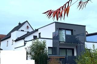 Haus kaufen in 35463 Fernwald, Saniertes Dreifamilienhaus und ein neu gebautes Zweifamilienhaus in Fernwald - Steinbach