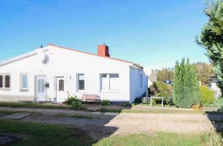 Haus kaufen in 18586 Gager, Wohnen, wo Rügen am ursprünglichsten ist – 3-Zi.-DHH + Bungalow mit Garten in Mönchgut-Gager