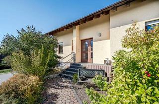 Haus kaufen in 61279 Grävenwiesbach, Natur trifft Komfort – gepflegtes Familienhaus mit Fernblick in Toplage von Grävenwiesbach