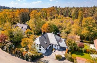 Haus kaufen in 82166 Gräfelfing, Stilvolles Familiendomizil mit idyllischem Garten und Anliegerwohnung in bester Gräfelfinger Lage