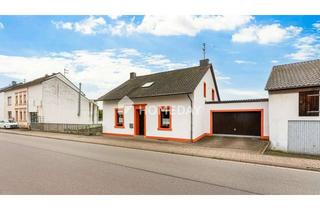 Haus kaufen in 66663 Merzig, Hier wohnt, wer das Echte schätzt: charmantes EFH mit Einliegerwohnung, großem Garten und Garage