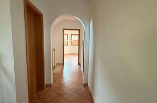 Haus mieten in 83059 Kolbermoor, Gepflegtes 4-Zimmer Einfamilienhaus mit Garage in Kolbermoor