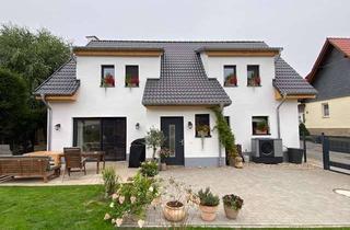 Haus mieten in 06526 Sangerhausen, Neuwertiges 5-Zimmer Einfamilienhaus mit Carport Wärmepumpe uvm.