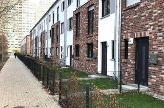 Haus mieten in 10315 Friedrichsfelde, Neuwertiges möblirtes 4 Zimmer-Reihenhaus mit EBK in Friedrichsfelde (Lichtenberg), Berlin