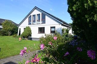 Haus mieten in Schwarzenbergstr. 97, 89081 Jungingen, Einfamilienhaus freistehend mit großem Garten und Doppelgarage in Jungingen