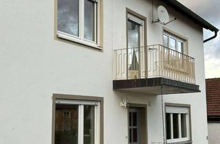 Haus mieten in Kirchweg, 93164 Laaber, Modernisiertes 5-Zimmer Haus mit Garage in Laaber