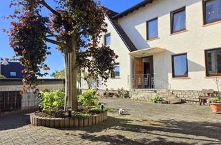 Haus mieten in 65201 Dotzheim, THE PERFECT HOUSE FOR A COUPLE! Compact house with fitted kitchen and spacious courtyard