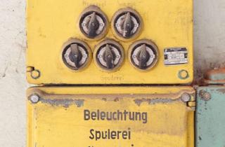 Gewerbeimmobilie kaufen in 07551 Zwötzen, Renditestarkes Gewerbe- und Logistikanwesen