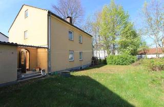 Grundstück zu kaufen in 86356 Neusäß, Grundstück mit Altbestand - ZFH