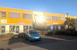 Büro zu mieten in 06766 Bitterfeld-Wolfen, Attraktive Praxis-/Bürofläche, ca. 71 m² im Carrée Dessauer Allee in Wolfen