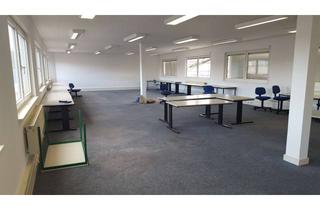 Büro zu mieten in Vockenhauserstr 00, 78048 Villingen-Schwenningen, Preisgünstiges Büro 160qm im Rückgebäude II.OG, nur 690+NK VS-Vockenhauser 4