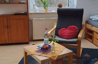 Immobilie mieten in Karlstrasse, 73760 Ostfildern, möbliertes WG-Zimmer mit eigener Dusche/Wc, eigener Küche, mit Internet, Dachloggia, Wc-M