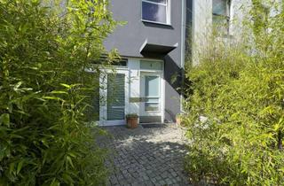 Immobilie mieten in Charlotte-Salomon-Hain, 10317 Rummelsburg, Einzigartige Symbiose: Kunstvolles Wohnen mit Wasserblick und privatem Garten