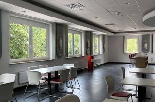 Immobilie mieten in Einsteinstr., 85716 Unterschleißheim, Moderne Büro-/Gewerbefläche mit neuer PV-Anlage – vielseitig nutzbar für Büro, Labor oder Produktion