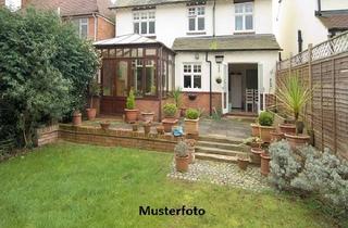 Haus kaufen in 38259 Salzgitter, Ein Haus zum Ankommen - Reihenmittelhaus mit Wintergarten und Herz