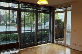 Wohnung kaufen in Am Krusenick 17, 12555 Berlin, Berlin - Ganz nah der Müggelspree -bezugsfreie, helle 2-Zi-Whg mit Terrasse im EG, 74 m²