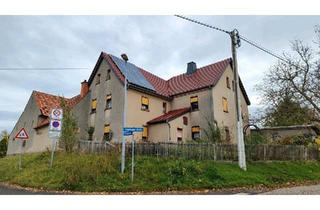 Haus kaufen in 04618 Langenleuba-Niederhain, Langenleuba-Niederhain - Landleben pur- Drei Seiten Hof mit Charme, PV, großes Grundstück