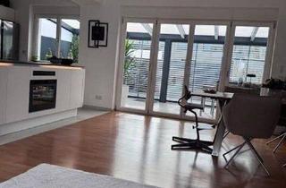 Haus kaufen in 40699 Erkrath, Erkrath - Reserviert !!! Reserviert! Moderner Atrium-Reihen-Bungalow inkl Neuwertige Küche-Kalt-Wintergarten