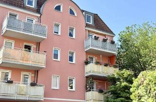 Wohnung kaufen in 01159 Löbtau-Nord, **Eigennutzer!!** 4-Zimmer Dachgeschosswohnung mit Balkon /FB-Heizung /Fahrstuhl /2x Garage
