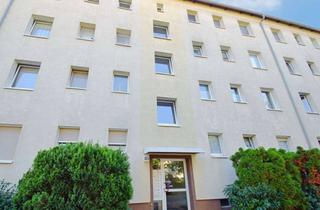 Wohnung kaufen in 06118 Landrain, Vermietete 3-Raumwohnung mit Balkon