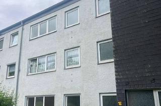 Wohnung kaufen in 42553 Velbert, Charmante 3-Zimmer-Wohnung mit Balkon, Kaminofen, Vollholzboden & Garten