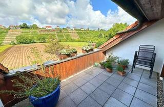 Wohnung kaufen in 74348 Lauffen, Schöne 3-Zimmer-Wohnung mit wunderbarem Fernblick auf die Lauffener Weinberge