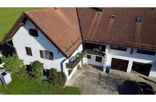 Wohnung kaufen in 83250 Marquartstein, Charmante & großzügige 2-Zimmer-Wohnung mit Wohnküche, Balkon und Kaminanschluss in idyllischer Lage