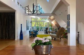 Wohnung kaufen in 14195 Dahlem, DAHLEM - TRAUM DACHGESCHOSSGALERIEWOHNUNG - 2 HERRLICHE SONNENTERRASSEN...BEZUGSFREI APRIL 2026