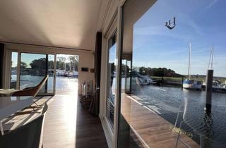 Wohnung kaufen in 14548 Schwielowsee, LUXUS Hausboot - 3 Etagen - 100m² Wohnen + 120 m² SONNENTERRASSE - Kamin, Kino, komplett individuell