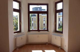 Wohnung mieten in Weststr. 110, 09116 Altendorf, Die ist ja schick! - Toll sanierte 3-Raum mit großem Balkon und Erker am Wohnzimmer