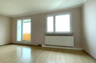 Wohnung mieten in Kreuzstraße 29, 06886 Lutherstadt Wittenberg, 4-Zimmer-Wohnung über den Dächern Wittenbergs - Bahnhofsnähe