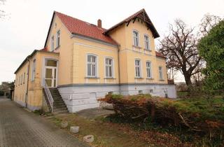 Wohnung mieten in Friedenstr. 73, 39307 Genthin, Gemütliche 2- Zimmerwohnung im repräsentativen Wohnhaus + Tageslichtbad + separater Eingangsbereich