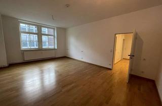 Wohnung mieten in Kornmarkt, 37073 Göttingen, Schöne 2-ZKB-Wohnung im Herzen der Innenstadt