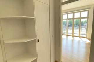 Wohnung mieten in Adolf-Heyden-Strasse, 12555 Köpenick, West-Balkon - direkt an der Spree mit EBK und historischem Ambiente!