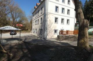 Wohnung mieten in Corlnelius-Gurlitt- Str. 24, 01189 Coschütz/Gittersee, Ruhige 2 Zimmer Wohnung im 2. OG