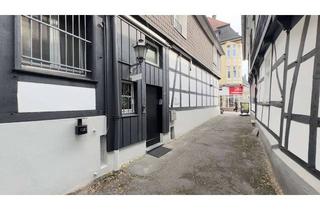 Wohnung mieten in 45525 Hattingen, Charmante 2,5-Zimmer-Dachgeschosswohnung in Hattingens Altstadt mit hohen Decken und Komfort