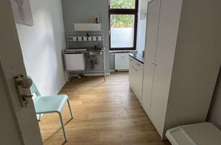 Wohnung mieten in Augartenstraße 69, 76137 Südstadt, 3er WG - geeignet für WG Neugründung - möbliert - ab sofort beziehbar